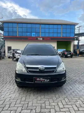 Toyota Innova 2.0 V A/T Hitam 2005