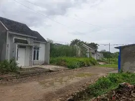 Dijual cepat tanah siap bangun di perum griya permai legok dekat bsd l