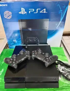 PS 4 mulus + 2 Pcs Stick + HDMI + Adaptor.. Full Komplit