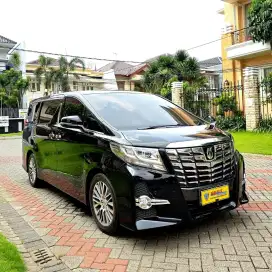 Toyota Alphard 2.5 AT CBU 2016