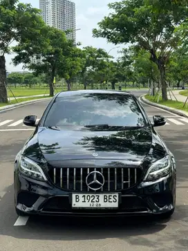 Mercedes benz C180 avg 2019 hitam black mercy c180 2020 avantgarde