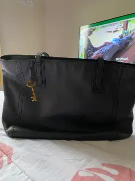 Jual tas Fossil Emma Tote Black Original