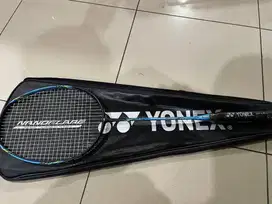 Raket Badminton Yonex Nanoflare 700 Ori Bekas