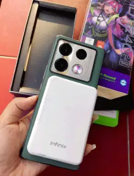 KING Infinix Note 40 Pro 5G Layar Lengkung