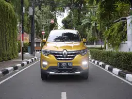 Renault Triber Oranye