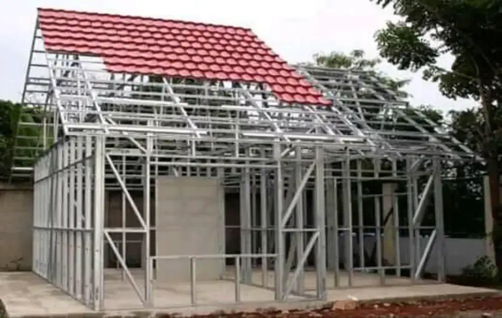 SPESIALIS ATAP BAJA RINGAN