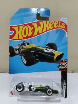 Hot wheels 67 LOTUS TYPE 49