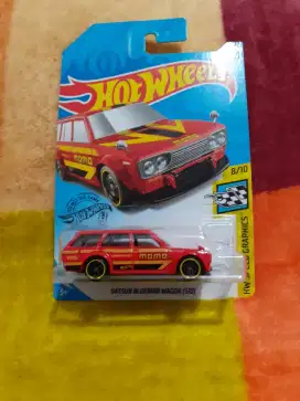 HotWheels Datsun Wagon 510 MOMO Edition