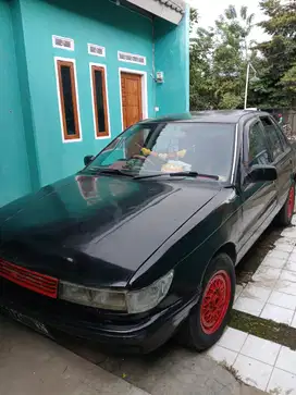 Mitsubishi Lancer 1991 Bensin