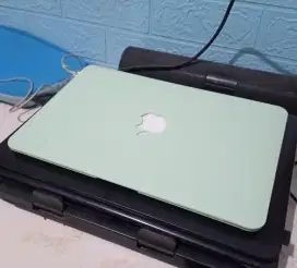 MacBook Air Core i5 Mulus