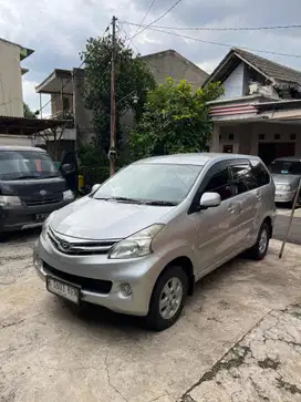 Daihatsu Xenia 2013 Bensin