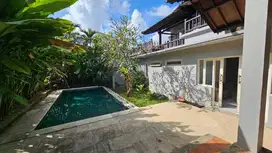 Dijual tropical  villa 3bed Semeru Kerobokan kuta Utara Badung Bali