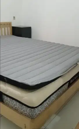 Kasur superland black saphire size Queen
