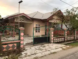 DIJUAL RUMAH BU, LOKASI STRATEGIS DI TENGAH KOTA