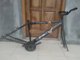 Frame sepeda dan fork