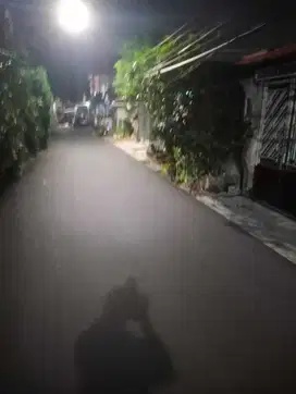 Tanah dan bangunan lama, cocok u rumah kost dekat Gandaria city