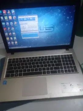 Laptop 16 inch asus x540sa celeron ram2gb hdd500gb batre 3 jam