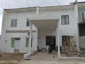 Rumah dijual 2 lantai Raden 8 siap dihuni