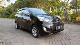 KIA PICANTO SE METIK 2011