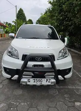 rush trd manual tahun 2014