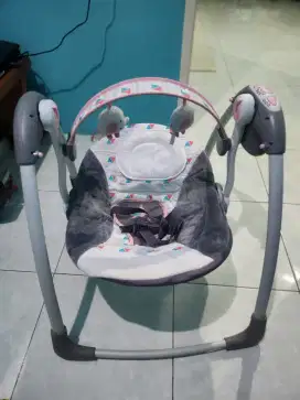 Dijual Bouncer Cocolatte Delux Portable Swing