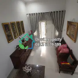 DIJUAL VILLA KOMP CEMARA ASRI JLN MANGGA