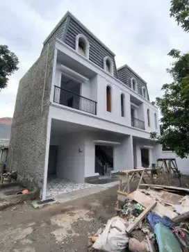 Rumah Cluster Num One Residence Jagakarsa Jakarta Selatan