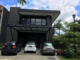 Jual rumah mewah di Taman Bromo Lippo Karawaci Central