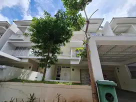 Rumah Elite Dijual Green Permata Residence Luas 260m Jakarta Selatan