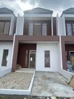 RUMAH MEWAH SIAP HUNI DI JOHOR