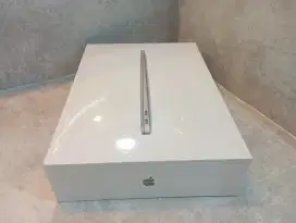 New Macbook Air M1