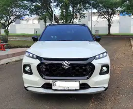 Suzuki New Grand Vitara GX HYBRID AT 2023 Two tone Putih Full Ori Cat