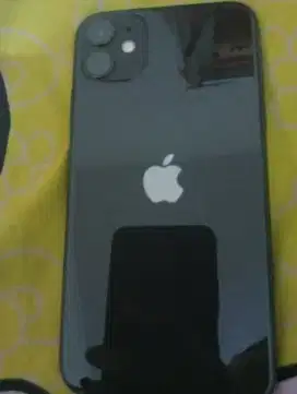 Iphone 11 black 128GB ibox dusnya gak ada