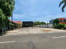 Jual Ex. Resto Strategis Tepi Jl.Raya Karanganyar