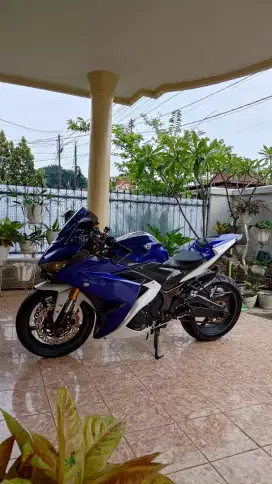 yamaha R25 2014