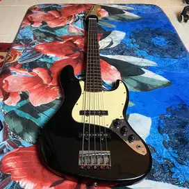 Gitar Bass Squier Jazzbass Affinity V 5Strings