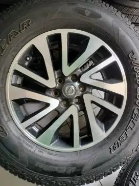 Velg Nissan NAVARA R.18 ori