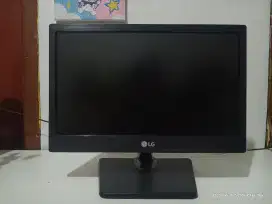 Monitor LG 16 VGA Bagus