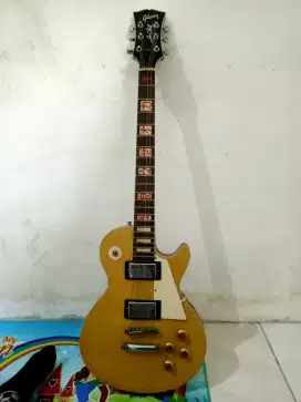 Gitar lama gak tau umur nya berapa