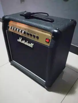 Amply marshall AVT20x made in england