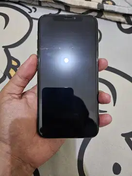 Iphone X 64GB inter all oprator hp dus charger mulus pemakaian