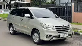 Kijang Innova G 2.0 MT 2014