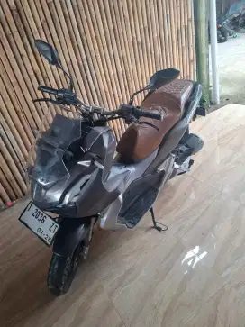 Honda ADV plat T