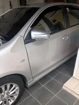 Toyota Etios Valco 2014 Bensin