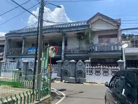 RUMAH GEDONG DI KAV DKI CIPAYUNG BELAKANG MC D , JUAL BU