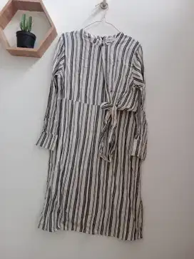 Tunik Stripe Abu-abu