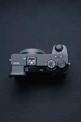 SONY A6700 BODY ONLY LIKE NEW FULLSET