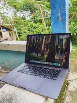 MacBook Pro 2019 16 inci Ram 16/1TB