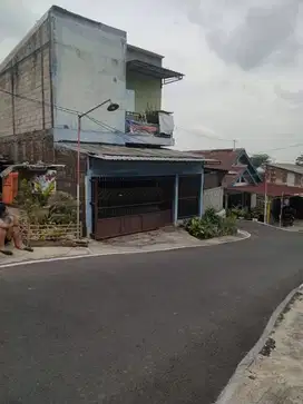 DIJUAL RUMAH 2 LANTAI PUDAKPAYUNG, TANAH LUAS