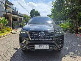 TOYOTA FORTUNER 2.8 BRZ GR 2022